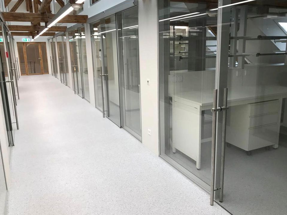 Références de INNLAB - fournisseur d'équipements de laboratoire sur mesure et décorateur intérieur de Allschwil, Rodersdorf et Bâle