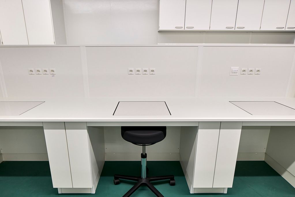 Références de INNLAB - fournisseur d'équipements de laboratoire sur mesure et décorateur intérieur de Allschwil, Rodersdorf et Bâle