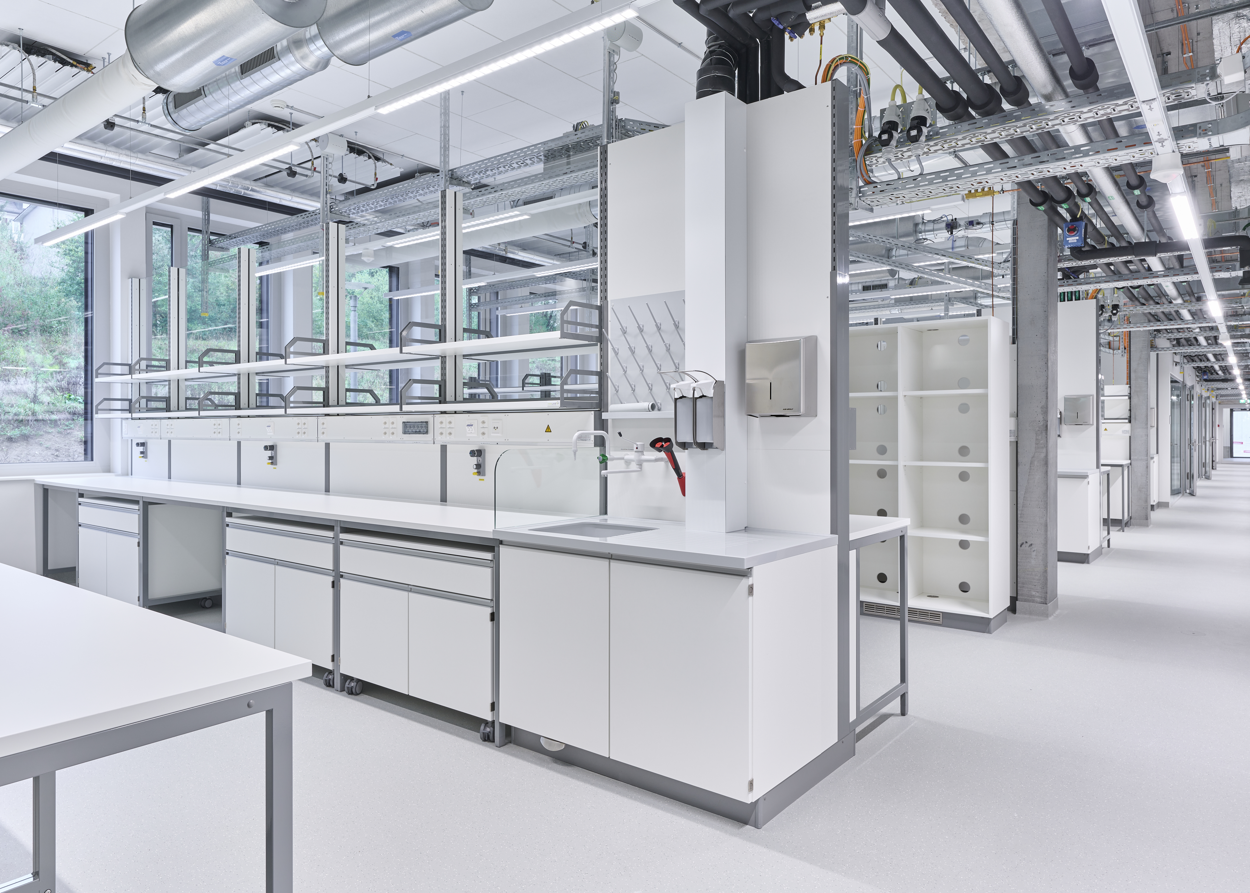 Equipement de laboratoire Université de Zurich Irchel