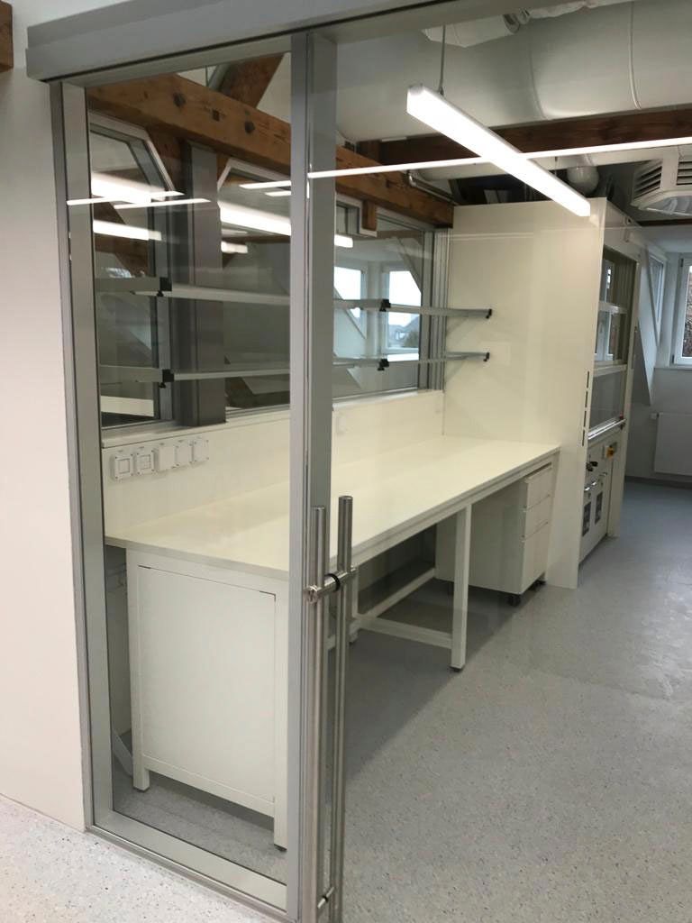 Références de INNLAB - fournisseur d'équipements de laboratoire sur mesure et décorateur intérieur de Allschwil, Rodersdorf et Bâle