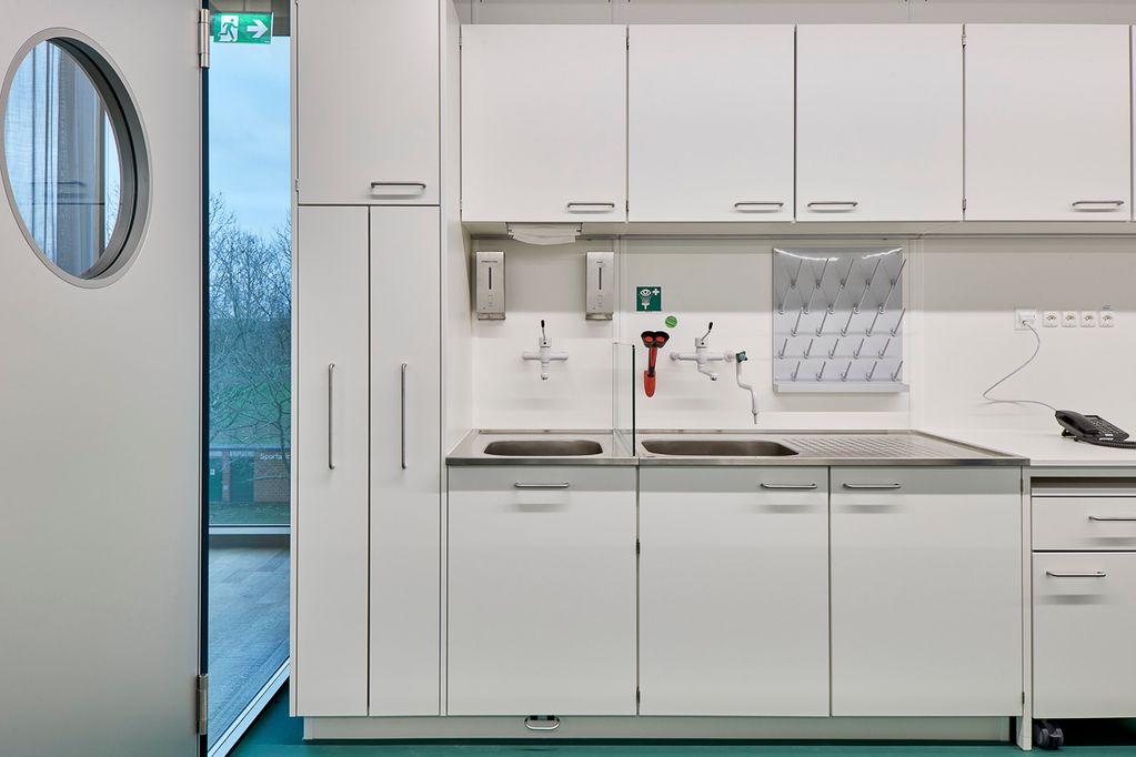 Références de INNLAB - fournisseur d'équipements de laboratoire sur mesure et décorateur intérieur de Allschwil, Rodersdorf et Bâle