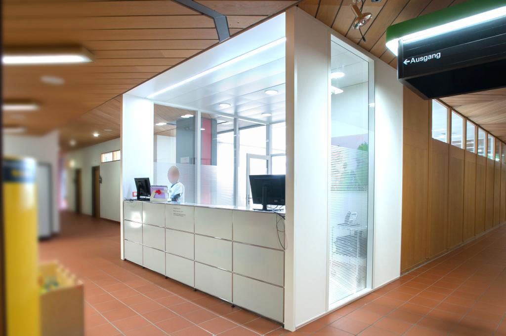 Systèmes de cloisons INNLAB - fournisseur d'équipements de laboratoire sur mesure et décorateur intérieur de Allschwil, Rodersdorf et Bâle